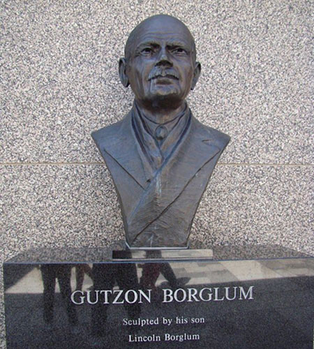 4 vị tổng thống khổng lồ trên núi - 7