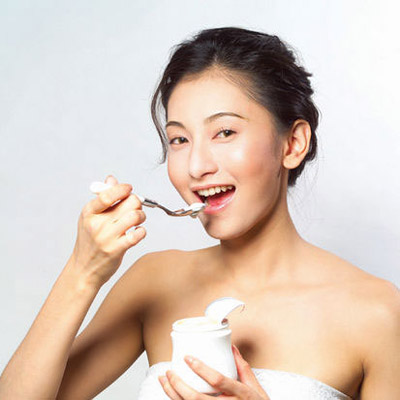 15 công dụng tuyệt vời của sữa chua - 3