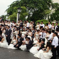 Ấn tượng 100 cặp đôi cầu hôn tập thể tại Hà Nội