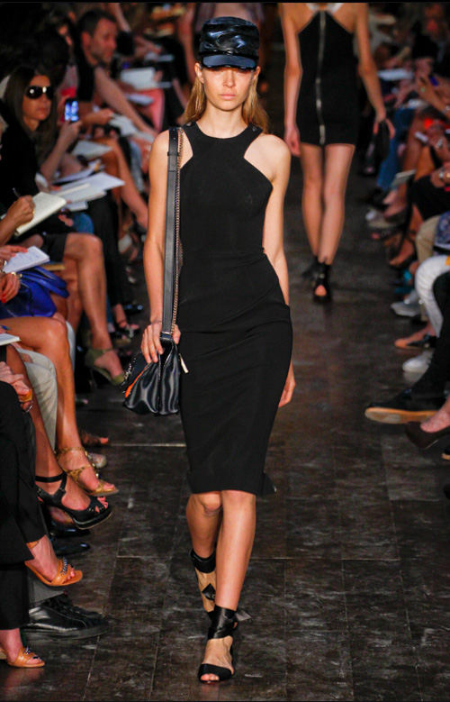 Những bất ngờ trong BST 2012 của Victoria Beckham - 8
