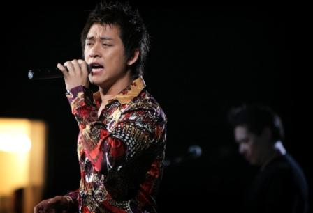 Khi mỹ nam Việt điệu đà cùng...hoa - 19