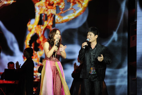Thanh Lam bỏng cháy, khao khát "Em yêu anh" - 11