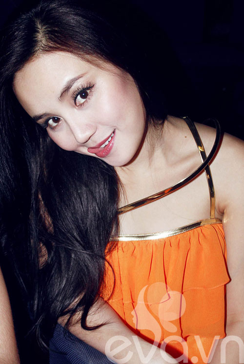 Vẻ đẹp trong veo của Vy Oanh - 7