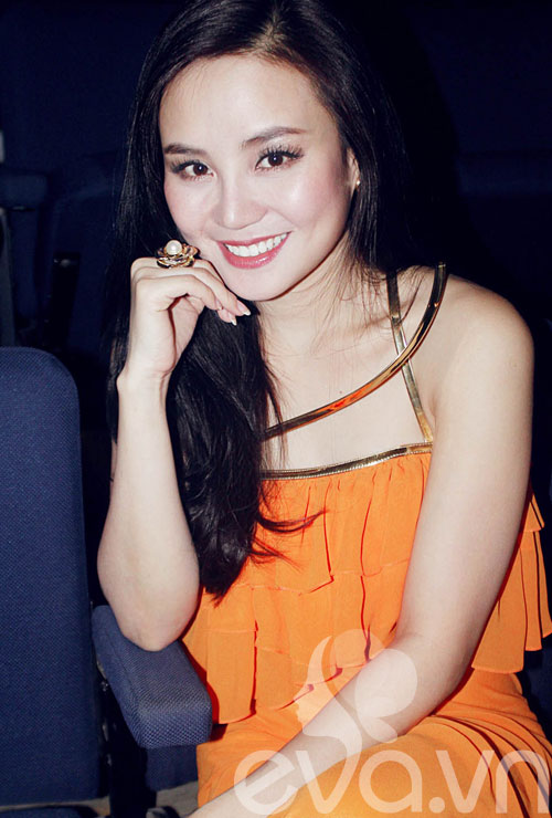Vẻ đẹp trong veo của Vy Oanh - 8