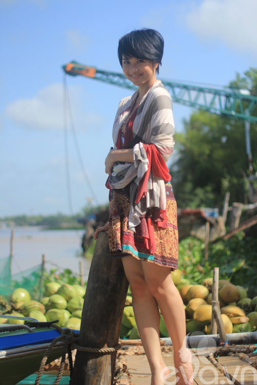 Đinh Ngọc Diệp xuống tóc làm "nàng men" - 1