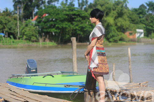 Đinh Ngọc Diệp xuống tóc làm "nàng men" - 8
