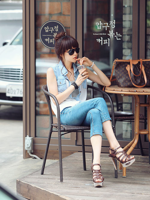Diện sơ mi thật hợp mốt - 2