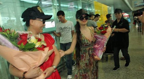 Nhờ khoe thân, Gan Lulu được mời đóng phim - 2