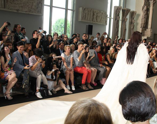 Phạm Băng Băng hóa thiên nga trên sàn catwalk - 5