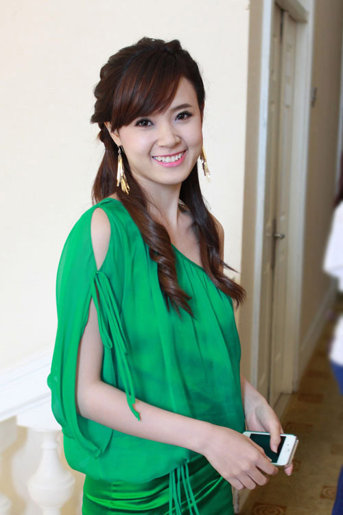 Vẻ xinh xắn của Midu - 1