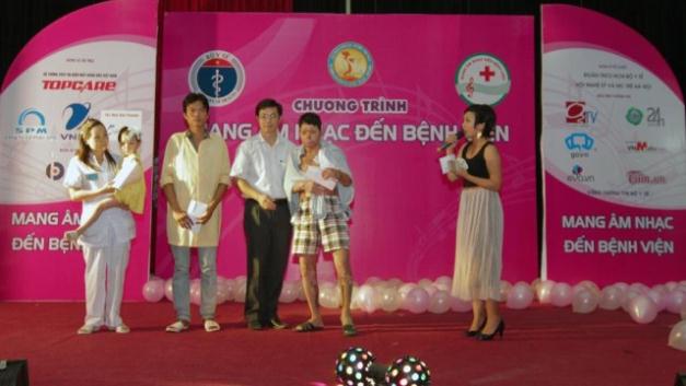 Mang âm nhạc đến bệnh viện Xanh Pôn - 5