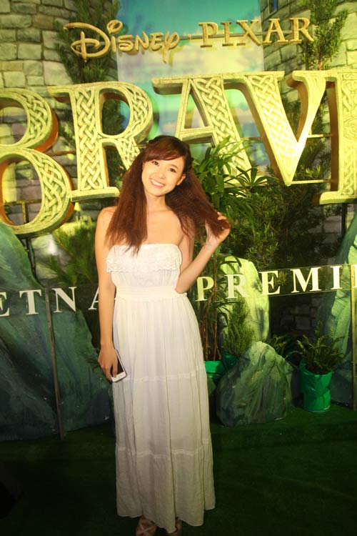 Sao Việt thi nhau xù tóc như công chúa - 2