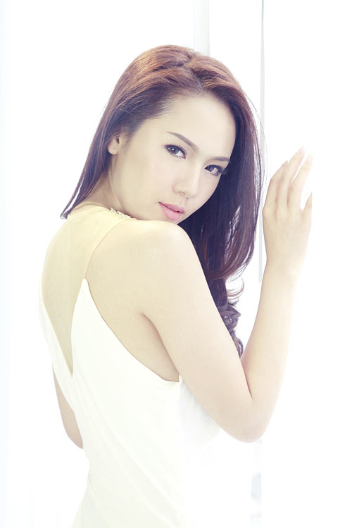 Vẻ quyến rũ của Phương Linh - 1