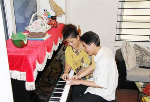 Cận cảnh nhà "Người đàn bà hát" - 7