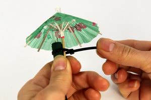 Đèn ngủ lung linh từ ô cắm kem - 4