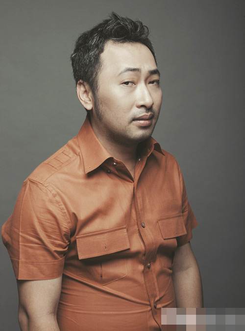 Dũng khùng: Tôi “vừa đi vừa... chọc” - 1