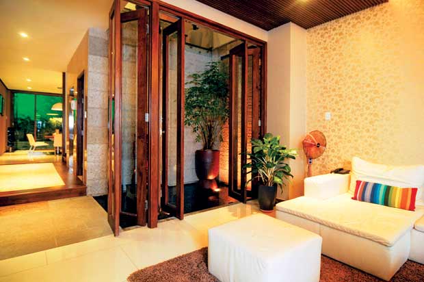 Chẳng cần biển, nhà đẹp ngắm nhìn núi cao - 6