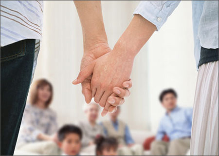 Có nên kết hôn với bạn của mẹ? - 1