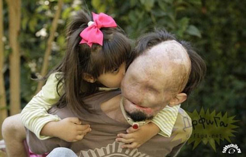 Đã mấy lần bạn nói câu “con yêu bố mẹ”? - 2