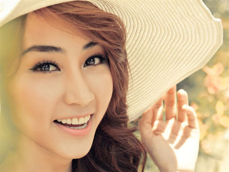 Ngân Khánh quyết kiện đến cùng trang web tuổi teen - 1