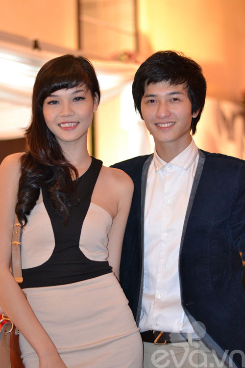 Hotboy Huỳnh Anh sánh bước bên "chân dài" - 11