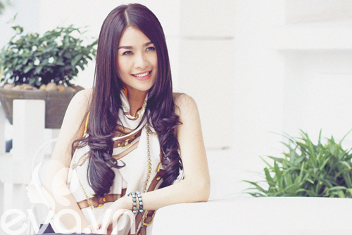Ca sĩ 'đánh người' Quế Vân bỗng dịu dàng - 11
