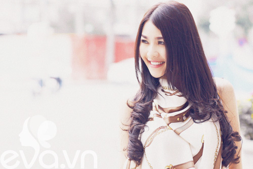 Ca sĩ 'đánh người' Quế Vân bỗng dịu dàng - 8