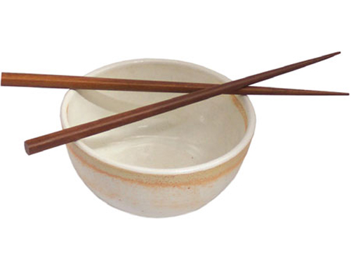 Chọn đũa an toàn khi ăn - 1