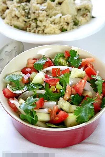 Salad dưa chuột và cà chua tươi mát - 4