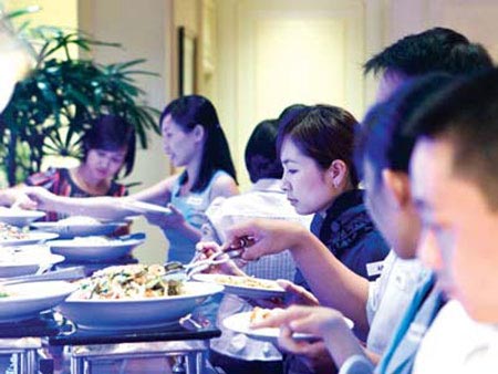 Ăn Buffet: Chúng ta đang bị giật dây? - 2