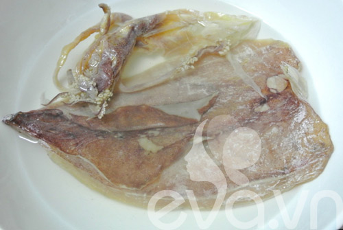 Mực khô xào dứa ấm lòng ngày mưa - 2