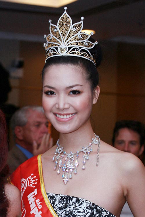 HH Thùy Dung: Lúc cưới sẽ đẹp hơn đăng quang - 1