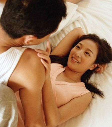 'Khổ dâm' vì chồng ngủ với 20 gái đẹp - 1