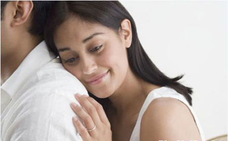 "Bí mật" của con gái và cha dượng - 2