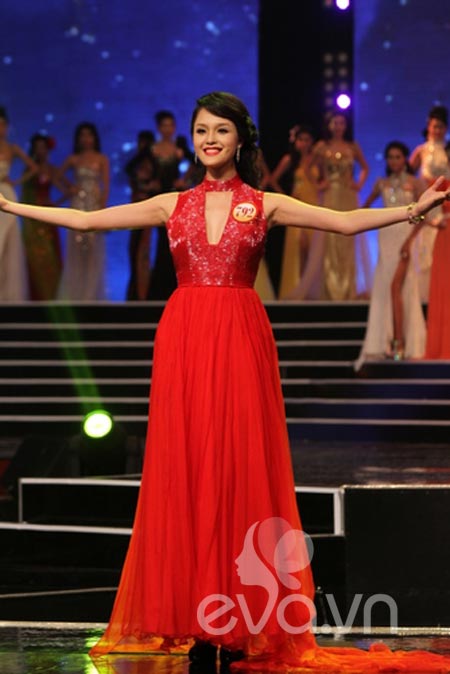 Đặng Thu Thảo đăng quang ngôi HHVN 2012 - 24