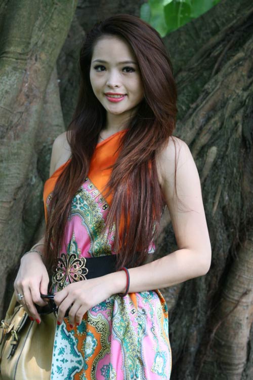 Lại Hương Thảo: Tôi toàn dùng đồ Trung Quốc - 3