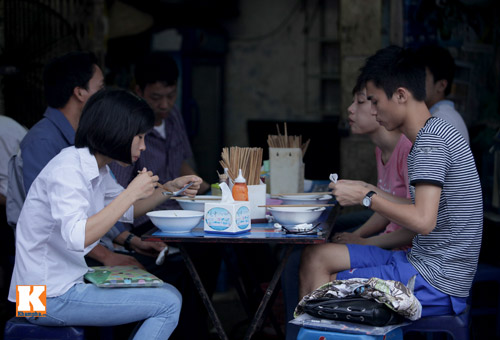 sang nay, thi sinh lam bai thi mon toan - 3