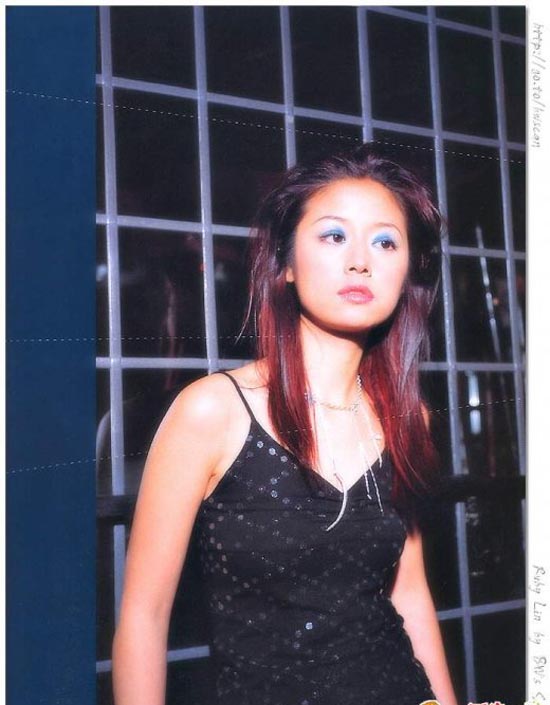 Ngắm Lâm Tâm Như sexy thủa mới vào nghề - 4