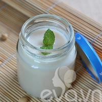 Sữa chua hương dâu mát lạnh ngày hè - 11