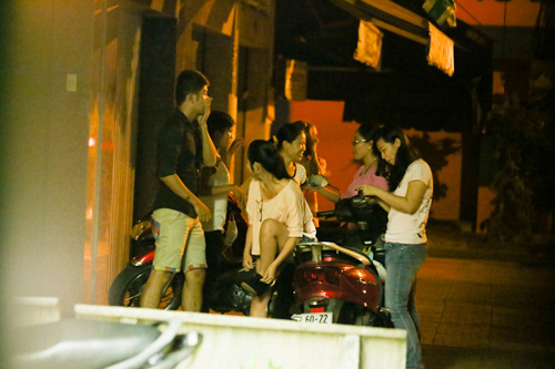vo chong dan truong met moi sau tiec cuoi - 11