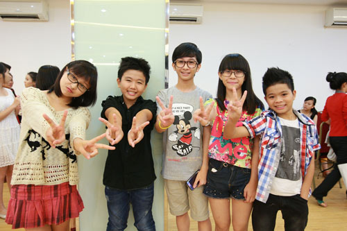 ghvn: canh hau truong co '102' - 2