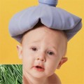 Làm mẹ - Có "dại" mới bôi lá hẹ vào nướu bé?