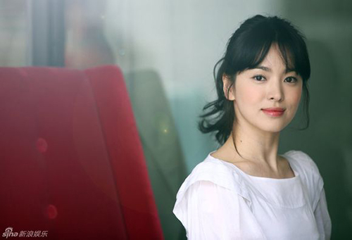 4 kieu toc gay 'sot' cua song hye kyo - 17