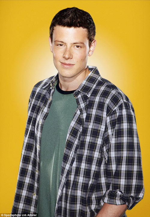 cory monteith chet vi lam dung ruou va ma tuy - 1