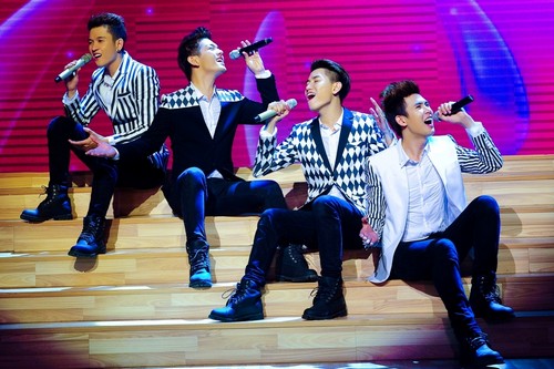 v.music tung dvd "de doi" - 5