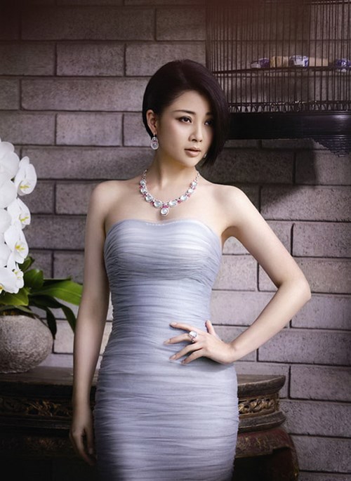 an dao ‘lot xac’ tu duong quy phi den vo tac thien - 1