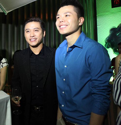 tuan hung bay to "hoi han trong anh" - 3