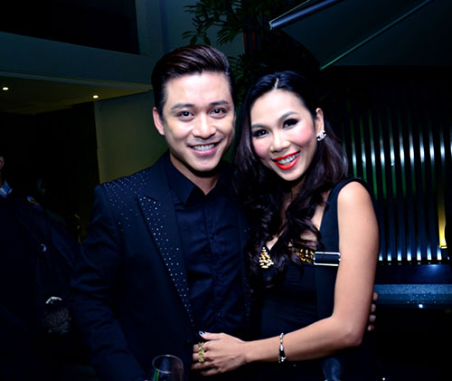 tuan hung bay to "hoi han trong anh" - 1