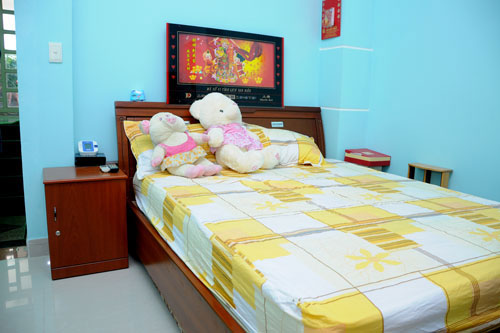 xe hoi cua angela phuong trinh la di muon? - 2
