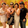 Làng sao - Tiết lộ thêm hình ảnh vợ và con gái Dustin Nguyễn